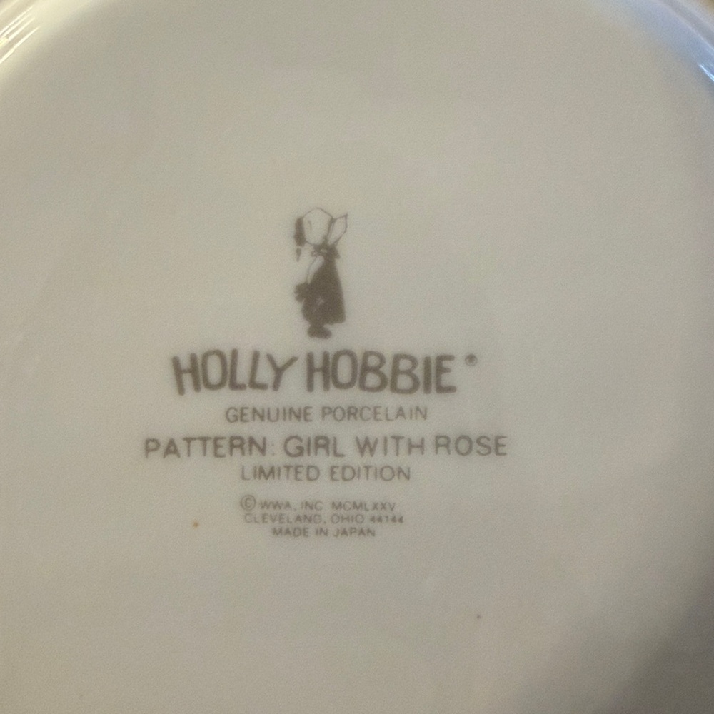 Holly Hobby Girl with Rose Coupe Soup Bowl Limited Edition - Picture 6 of 8